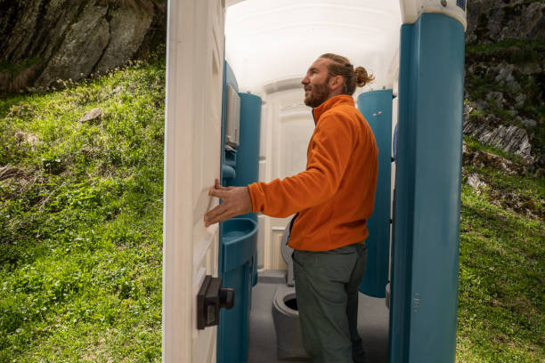Best Sanitation services for porta potties  in Hicksville, NY